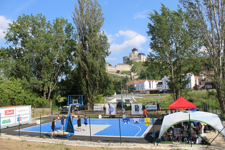 Prvé 3x3 basketbalové ihrisko v Trenčíne